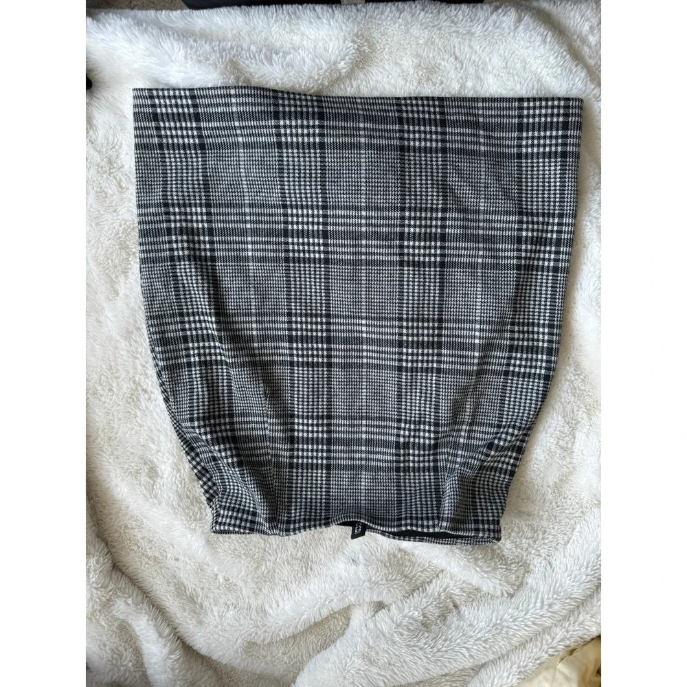 H&M Divided Women's Plaid Checked Mini Skirt Size XS